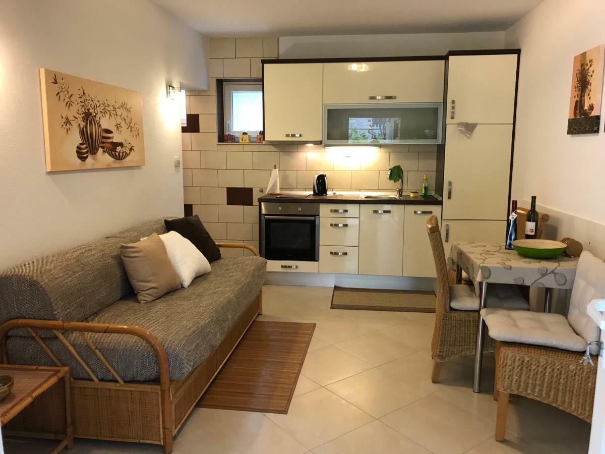 Apartman Dvor Makarska Bagian luar foto
