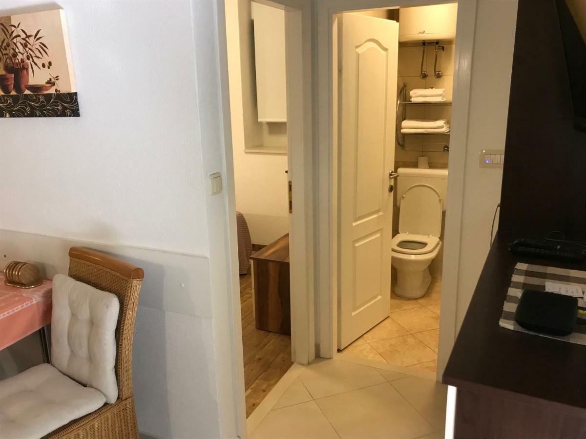 Apartman Dvor Makarska Bagian luar foto